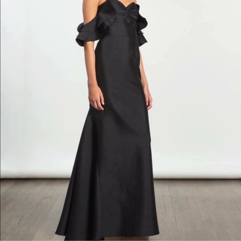Shoshanna Midnight Collection Elegant Black Off-Shoulder Gown size 6 - NWT!